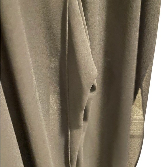 Super Dressy pants with split hems and chiffon overlay. - Picture 4 of 6